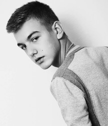 Croatian Model Andrija!!  60f8450ccaba6.jpg