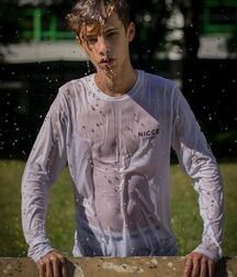 Random Hotness!!  60f8b79e29afc.jpg