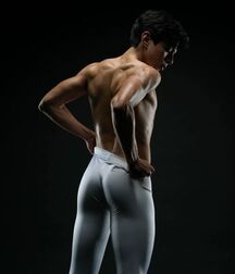 Random Hotness!!  60f8b7a14701f.jpg