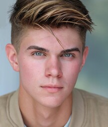 Hot Actor Jeremy!!  60ff578b6f097.jpg