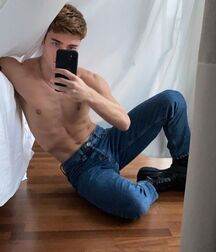 Hot Model Simone!!  60ff5bba1d323.jpg