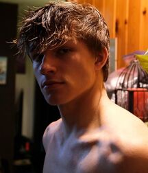 Hot Singer Alex!!  61054d0b72258.jpg