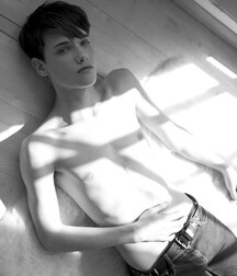 Random Hotness 2!! 610a771842544.jpg