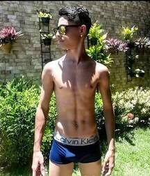 Random Hotness!! 610a7761a3431.jpg