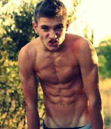 Random Hotness 3!! 610a783ac47c3.jpg