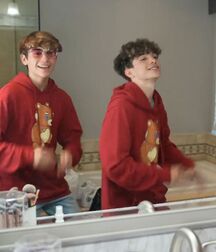 The Dailys... 610c48d52e0e3.jpg