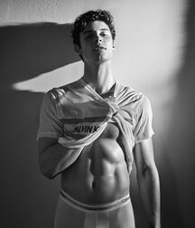 Usual Suspect Shawn!! 610d1874f0f5b.jpg