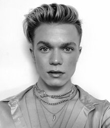 Bday Boy Ronan!!  611043d8dd0e5.jpg