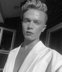 Bday Boy Ronan!!  611043fbd8669.jpg