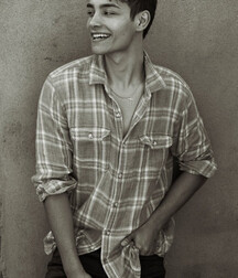 Bday Boy Evan!! 6112d885e39cf.jpg
