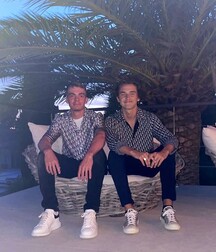 The Dailys... 6112dd8f449c3.jpg