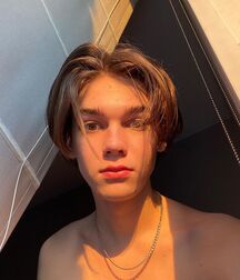 Hot Model Jean!! 61145b32d4d3c.jpg