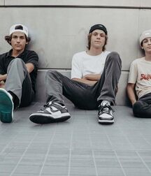 The Dailys... 611dcccb27de1.jpg