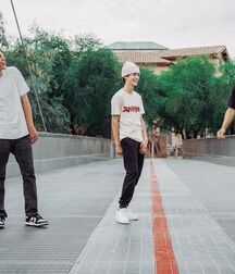 The Dailys... 611dcd1c89876.jpg