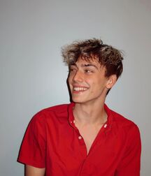 Bday Hottie Zach!!  6128c1e53a918.jpg