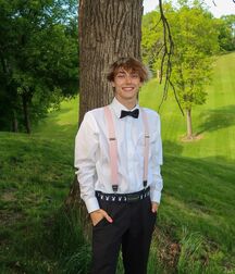 Bday Hottie Zach!!  6128c1eea3a0c.jpg