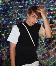 Bday Hottie Zach!!  6128c1f235503.jpg