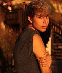 Italian Hottie Diego!! 612e56cd53555.jpg