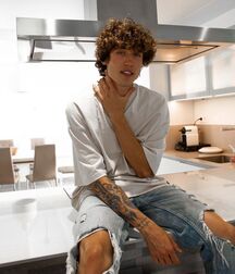 Italian Hottie Diego!! 612e56dd6667a.jpg