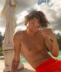 Italian Hottie Diego!! 612e56e553d80.jpg
