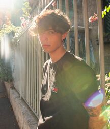 Italian hottie LeLe!!  612e697695ca8.jpg