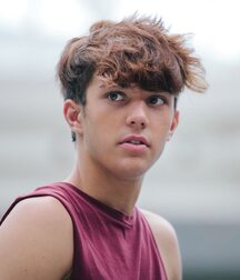 Italian Hottie Valerio!!  612e899eb2917.jpg