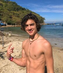 Bday Boy Sam!!  612ffaafcc21a.jpg
