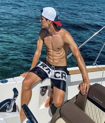 Random Hotness... 6133f134172cd.jpg