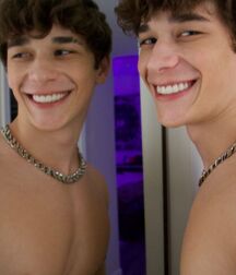 Bday Boy Brandon!! 6134019ed0e07.jpg