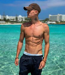 Hot Model Lucas!! 613582a0b4c2b.jpg