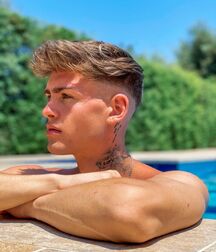 Hot Model Lucas!! 613582a40bf3a.jpg