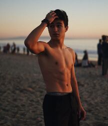 Bday Boy Kio Cyr!! 61360eb7db386.jpg
