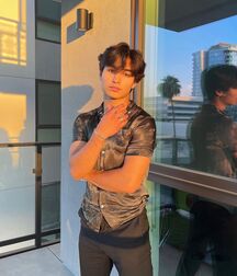 Bday Boy Kio Cyr!! 61360ef7ca09b.jpg