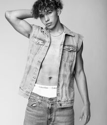 Hot Model Trentyn!! 6136a3e0d9e3a.jpg