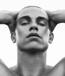 Dom Black N White 6138f0ce66449.jpg