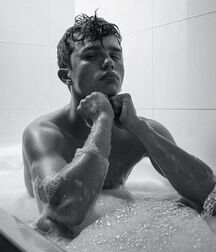Random Hotness!! Best Twink Tube Sexy 613b38466a80b.jpg
