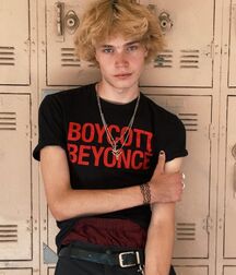 Usual Suspect Kyle!! 613ead7f705a3.jpg