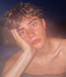 Bday Boy Josh!!  6141260d27194.jpg