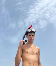 Bday Boy Kyle!! 61474a1d7f8a0.jpg