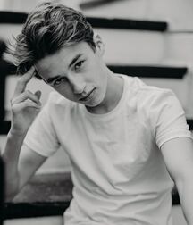 Bday Boy Daan!! 61494911445a7.jpg