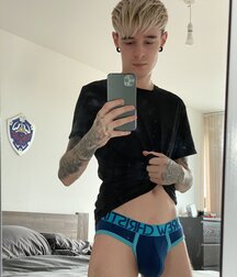 Twink Town II 6153a182d747e.jpg