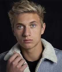 Bday Suspect Thomas!! 61632fef00fd9.jpg