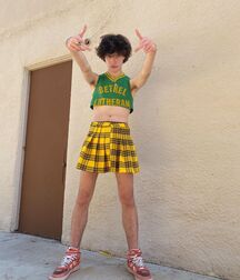 Dress up Kyle!! 616378c12e175.jpg