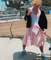 Dress up Kyle!! 616378d22d9c3.jpg