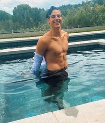 Bday Boy Tyler!! 616a26c12b5b0.jpg