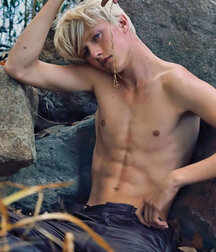 Twink Town!! 616caa4ff3e37.jpg