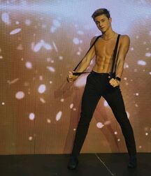 Twink Town!! 616cab1dd10f9.jpg