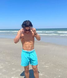 Bday Stud Ian!! 617cc546c7905.jpg