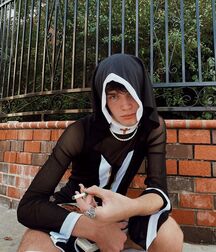 Suspect Halloween 4... 617ed1a3a5e1c.jpg
