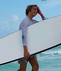 Surfer Boy Vincent!! 6185e190a8ddd.jpg